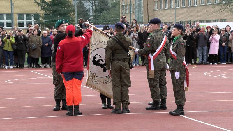 ŚLUBOWANIE KLAS MUNDUROWYCH