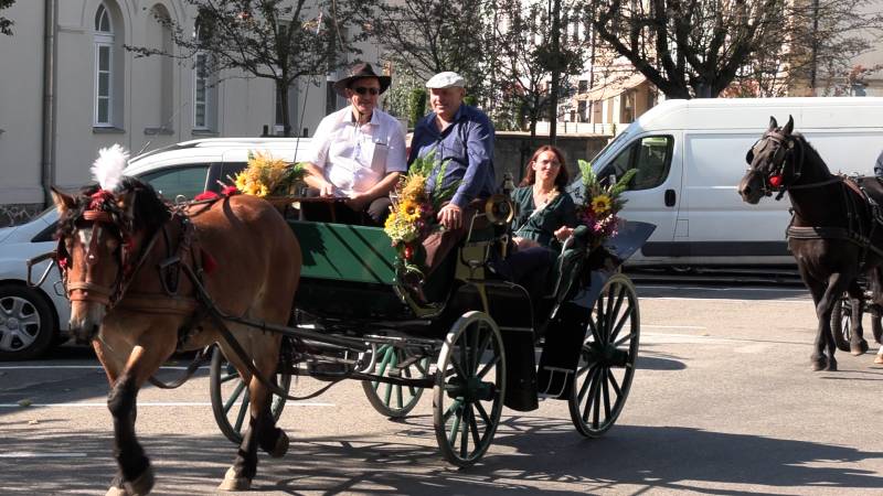 BUKOWSKIE DOŻYNKI I WIELKA OTUSKA